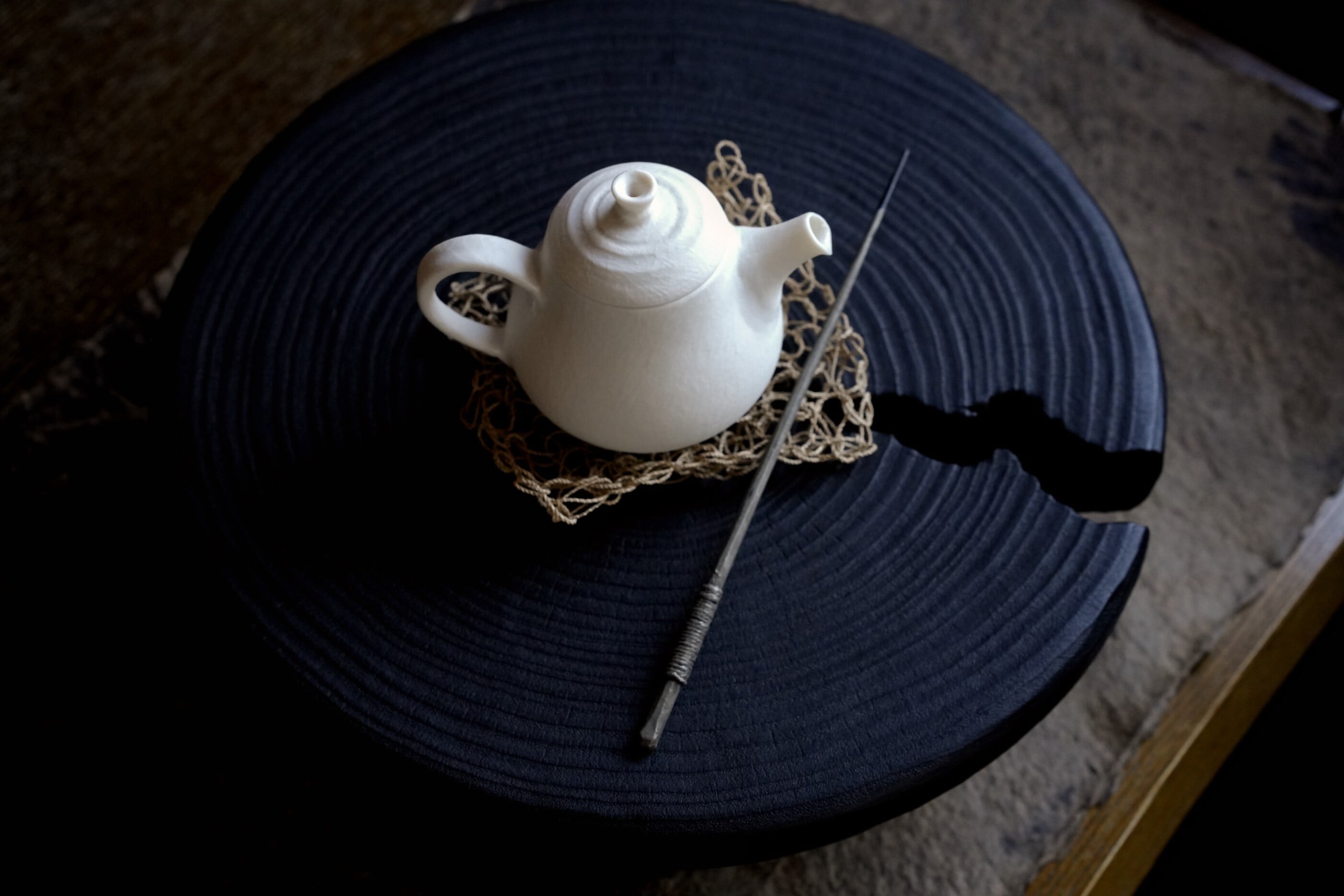 鋳鉄製茶釜と茶碗セット 鋳鉄製茶釜と茶碗セット 楽天市場】【日本製】穴あき茶托セット 黒(フチ