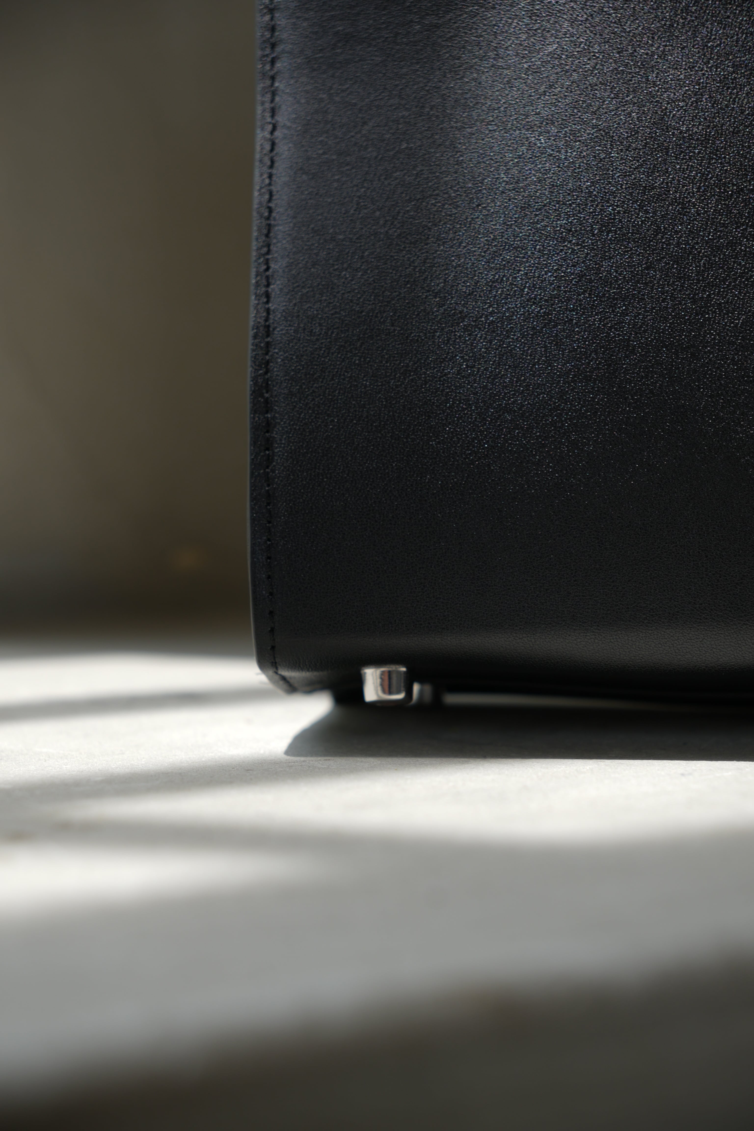 ミニトートバッグ 本革 D-collection 9114d8138076dd70bb90f479bebd08