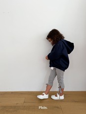 【取寄/韓国直送】Plain.フード付ミラージュトレーナー｜秋服｜韓国子供服｜26/AT