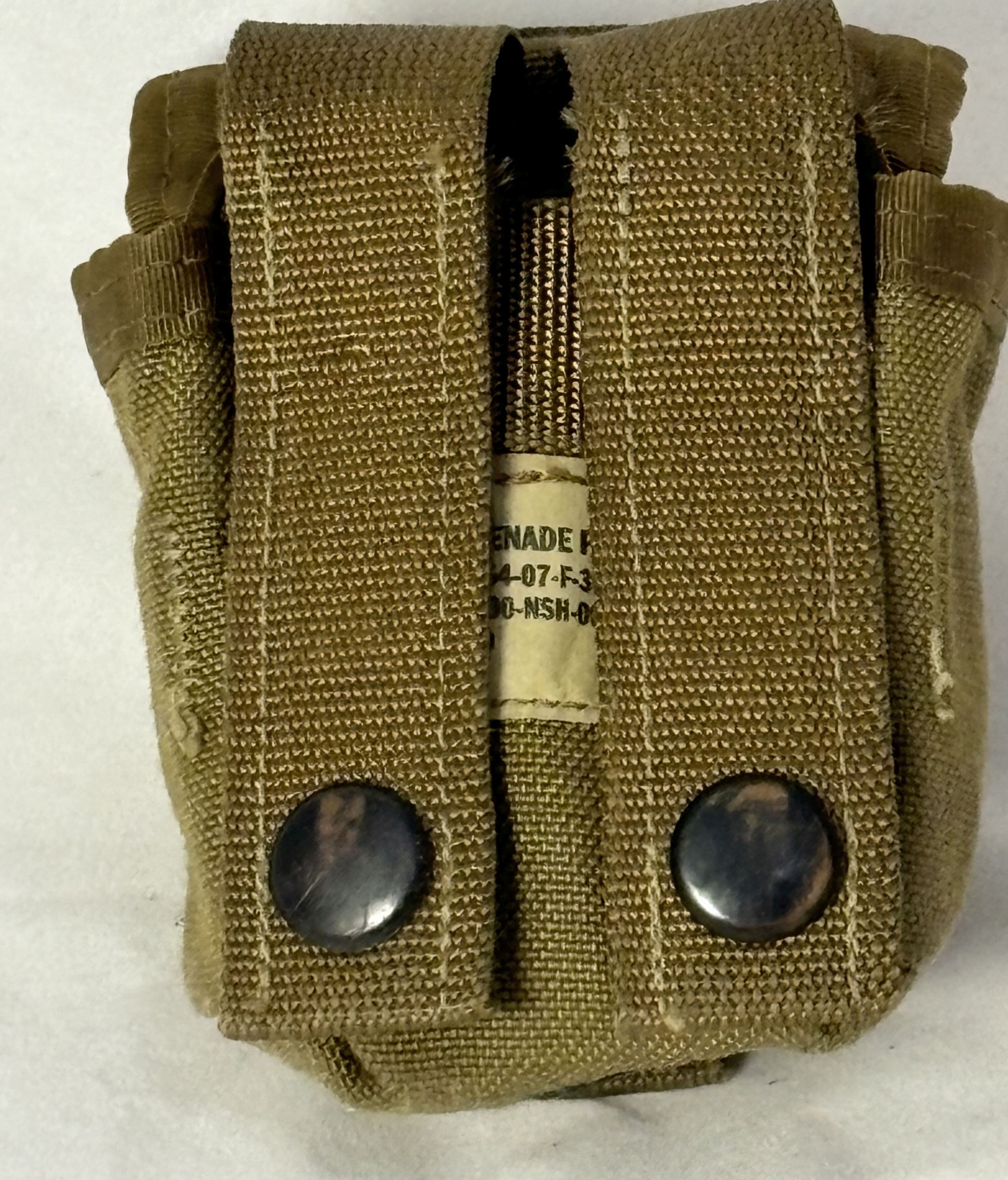 USED：米軍放出品 M67 グレネードポーチ コヨーテ USMC 海兵隊(A0262