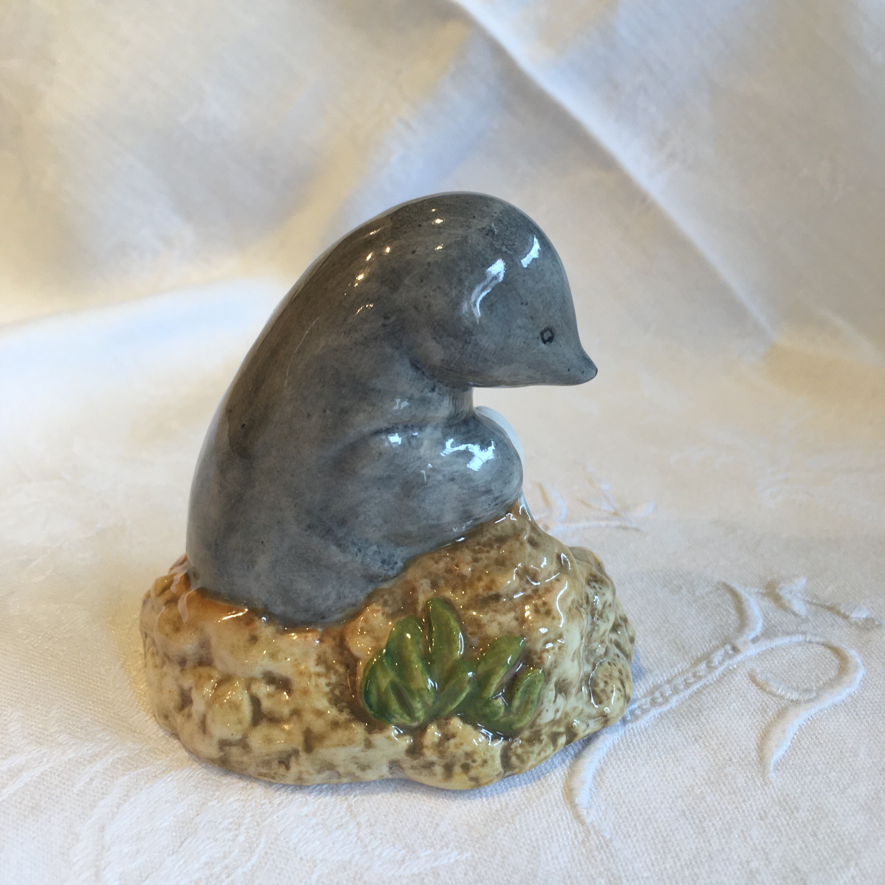 陶器製ピーターラビットフィギュア 8体セット