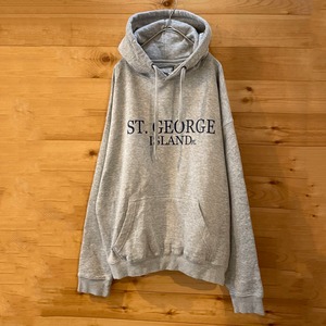 【PACIFIC&CO】セント・ジョージ島 st george island スウェット パーカー フーディー プリント ロゴ  L US古着