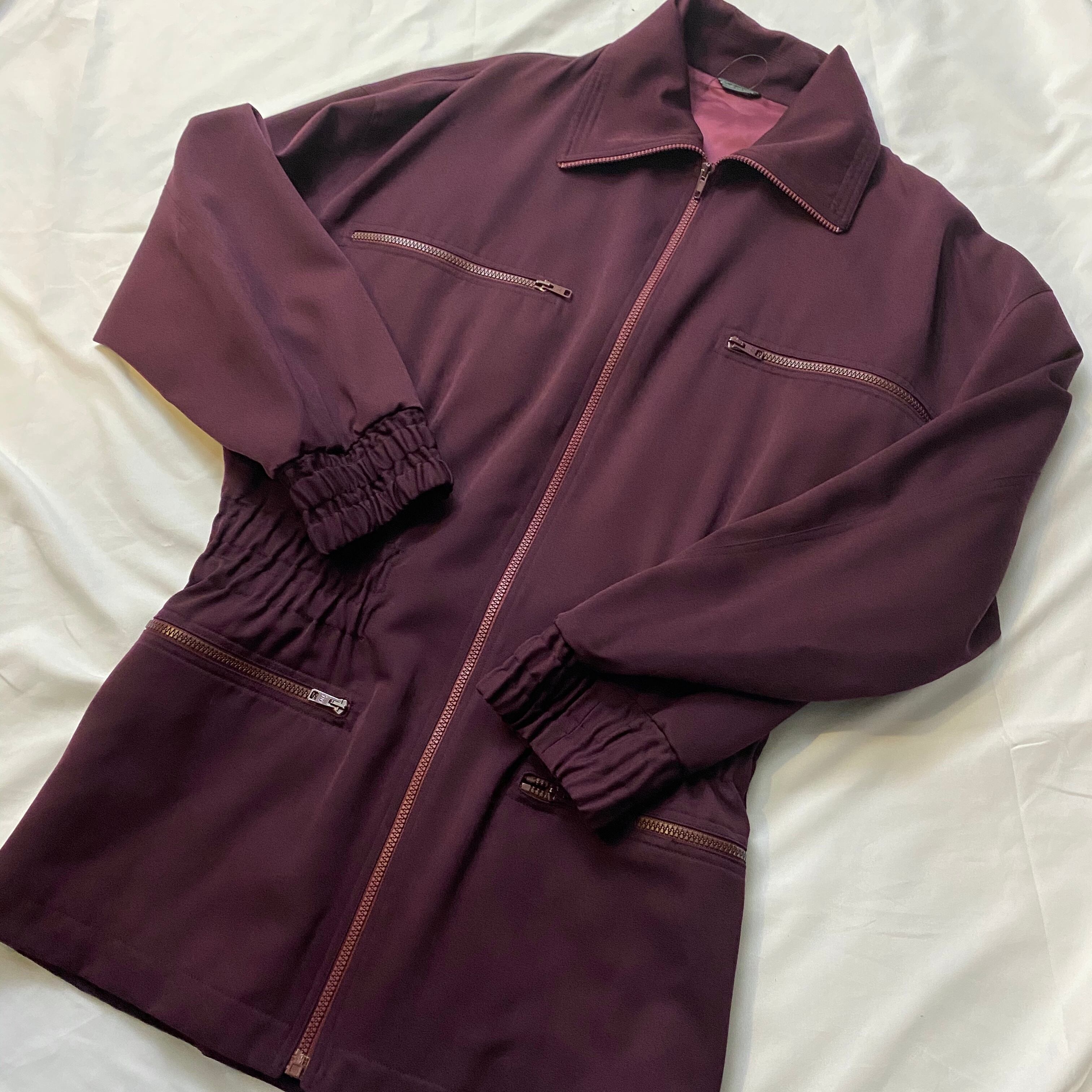 ISTANTE bordeaux color hi-neck blouson | NOIR ONLINE