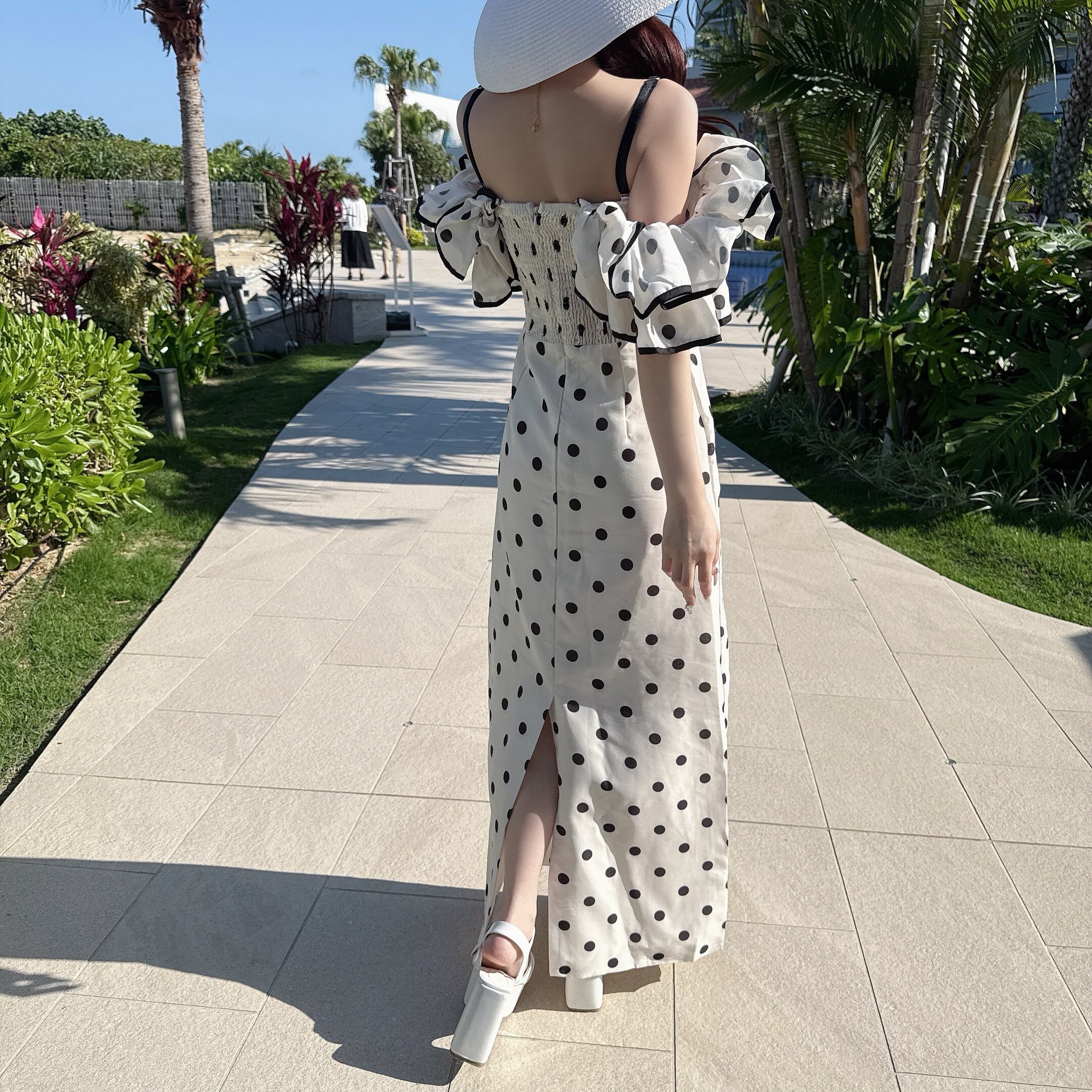 ドット柄袖フリルオフショルワンピース | selectshop elmyu