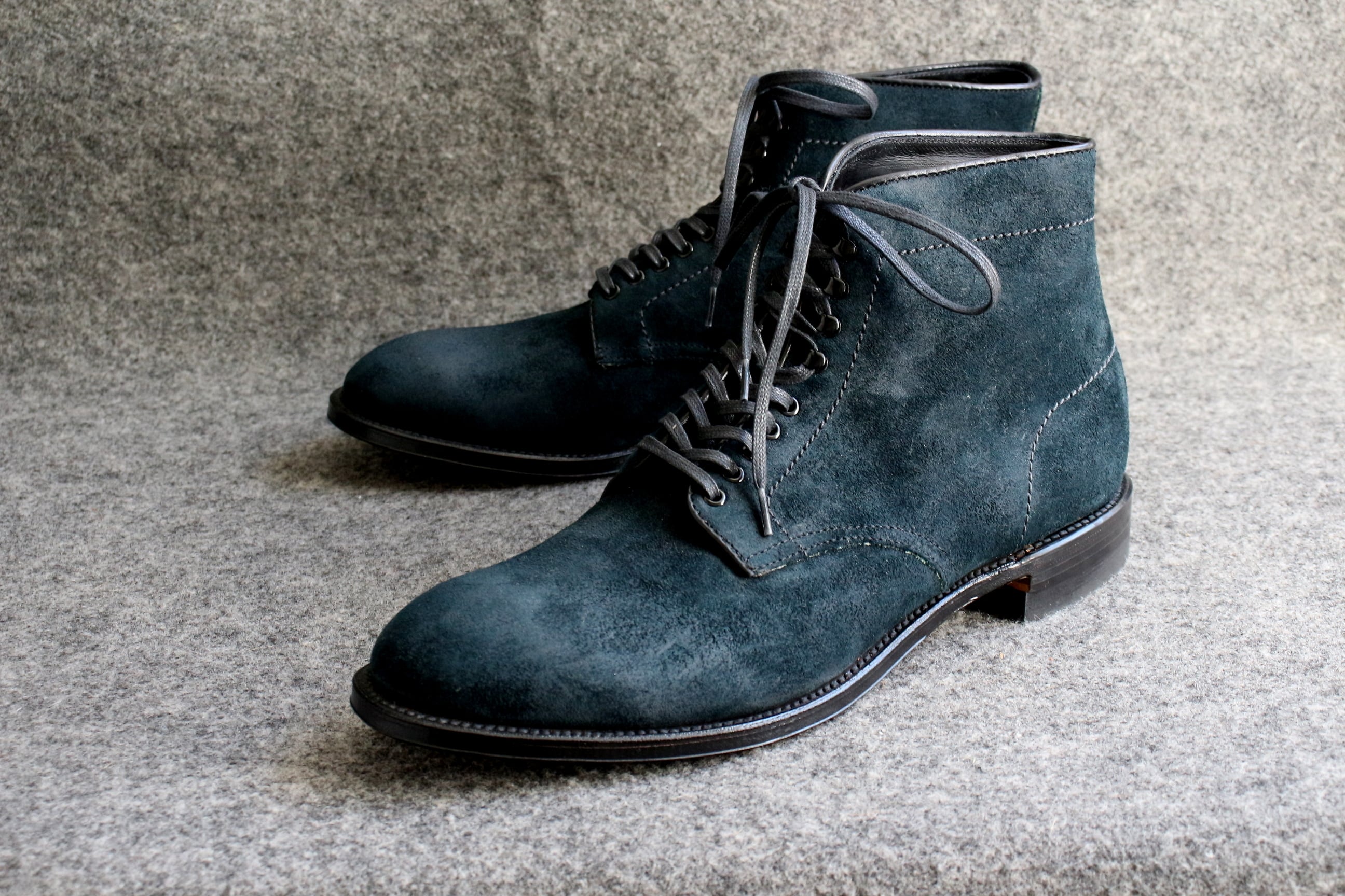 SUPER 8 SHOES