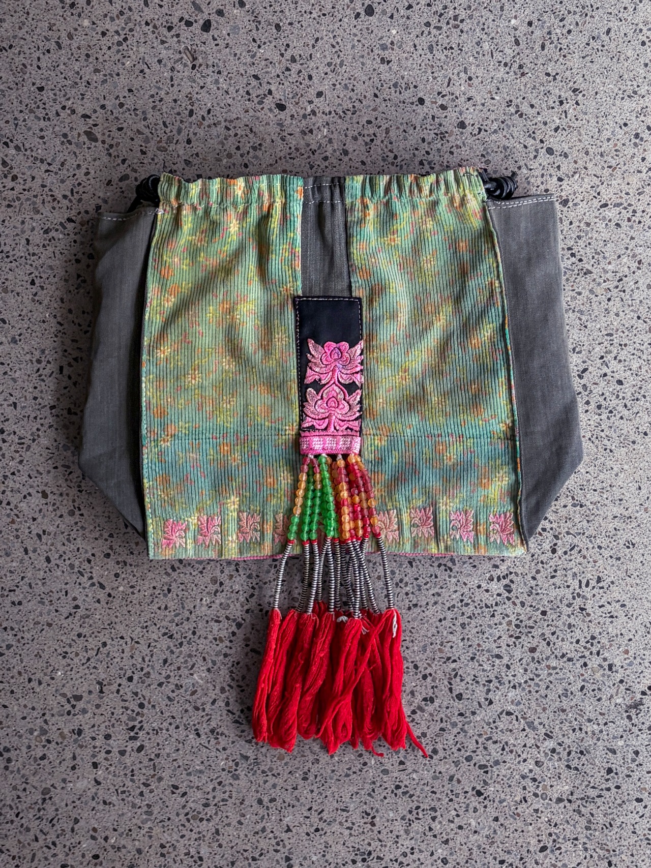 Miao／Vintage textile bag