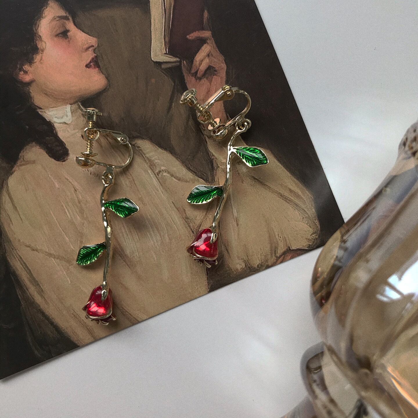 レトロ調ピアス バラピアス