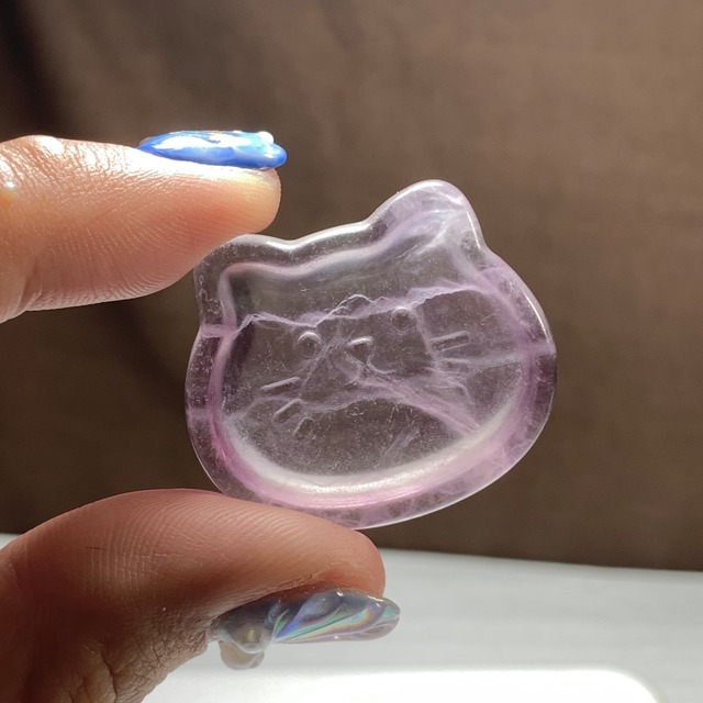 22.可愛い猫顔☆フローライト猫皿