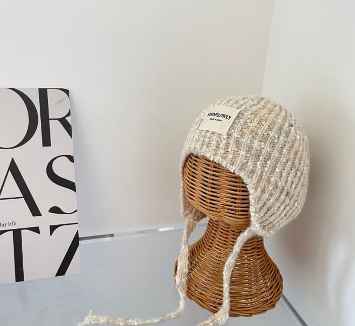 タグ付きつぶつぶニット帽