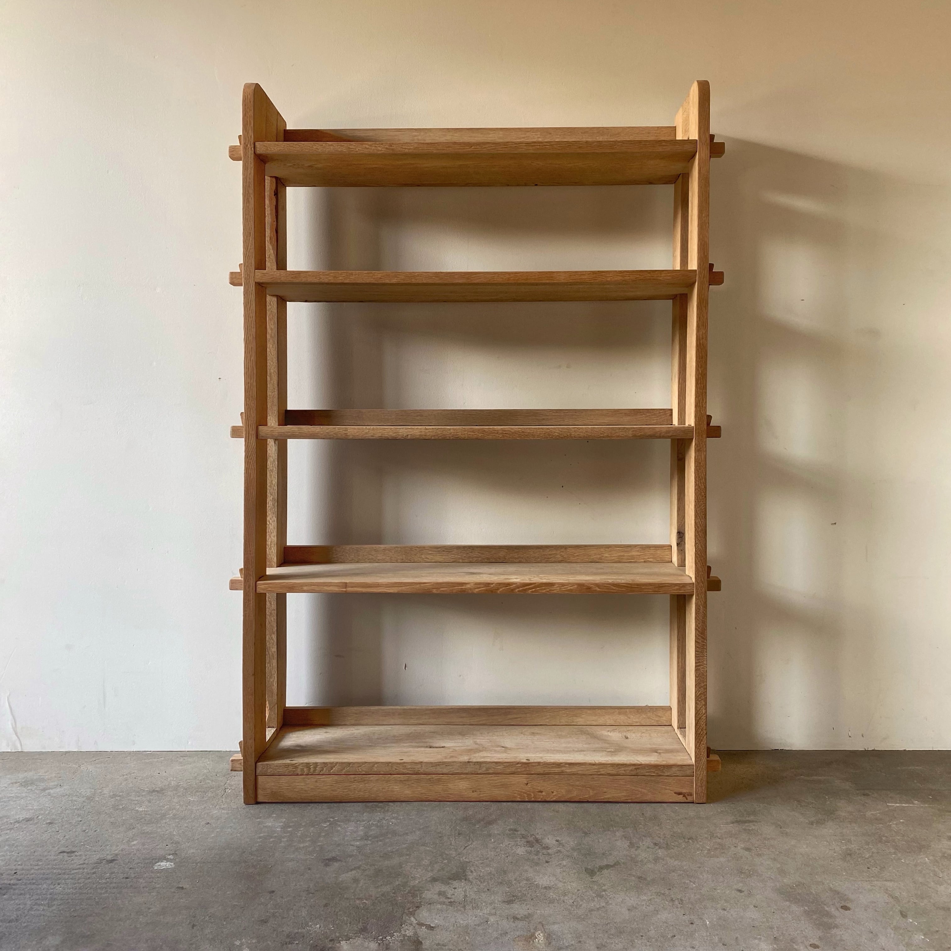 くさびの棚　ディスプレイ棚　0832