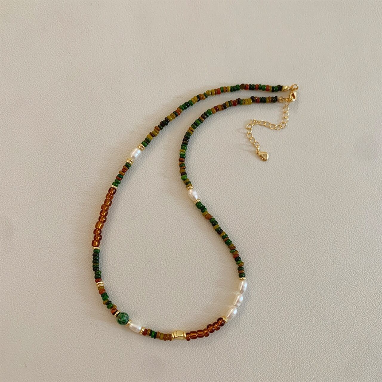 Multi-Color Round Beads Necklace with Adjustable Chain ‐1col‐ A0386