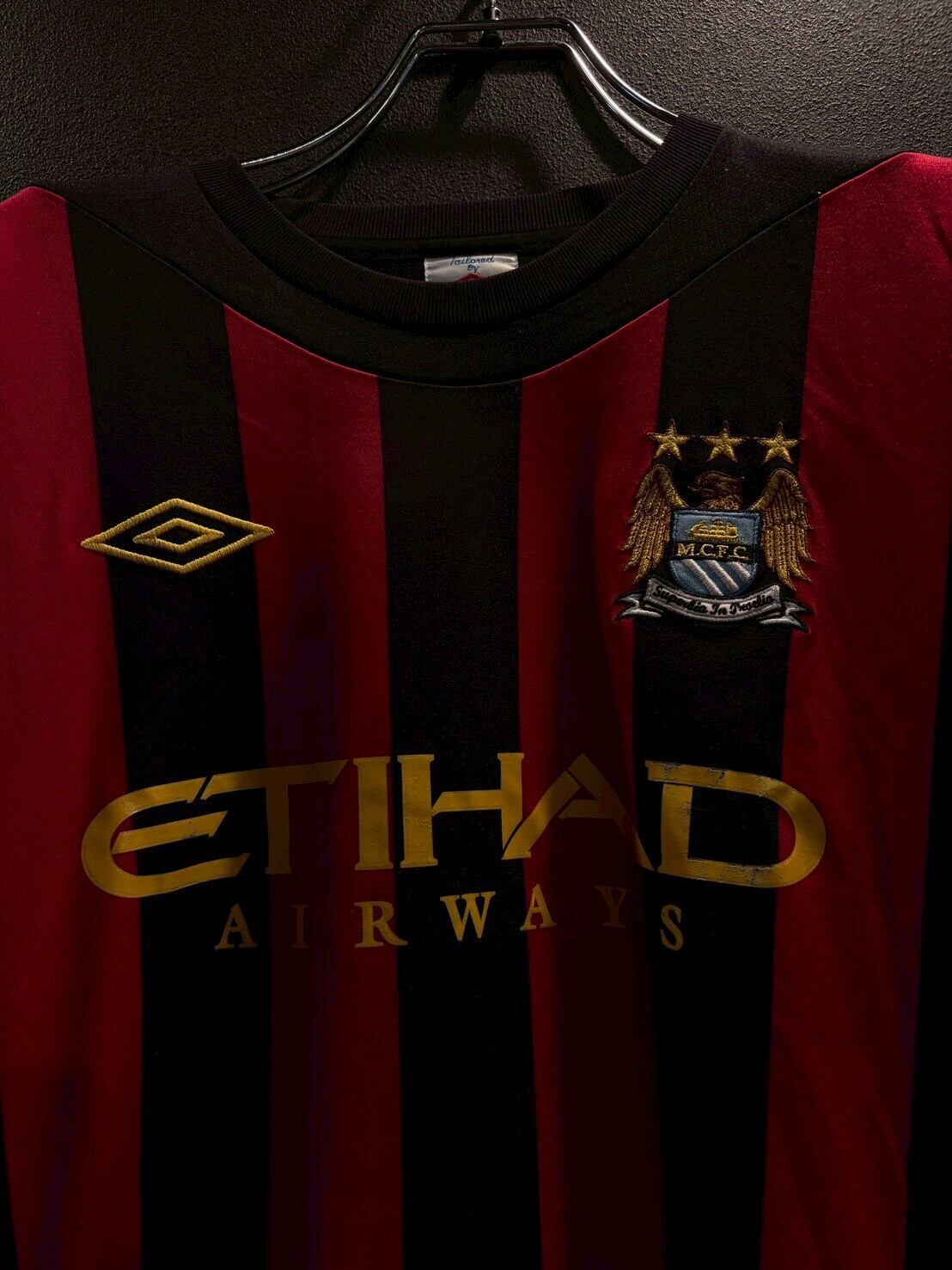 2011-12 UMBRO Manchester City #16 Sergio Agüero Away L/S Football