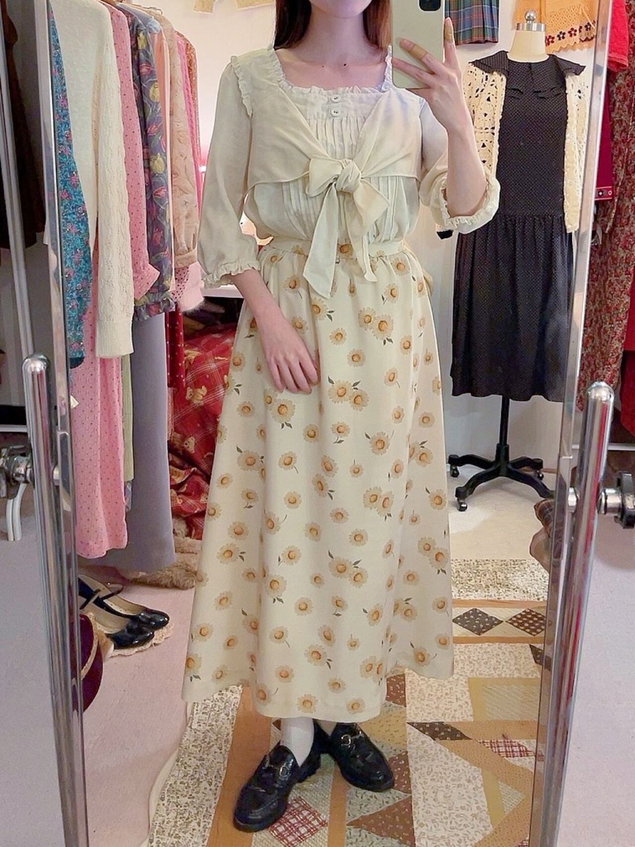 cream marguerite gather skirt