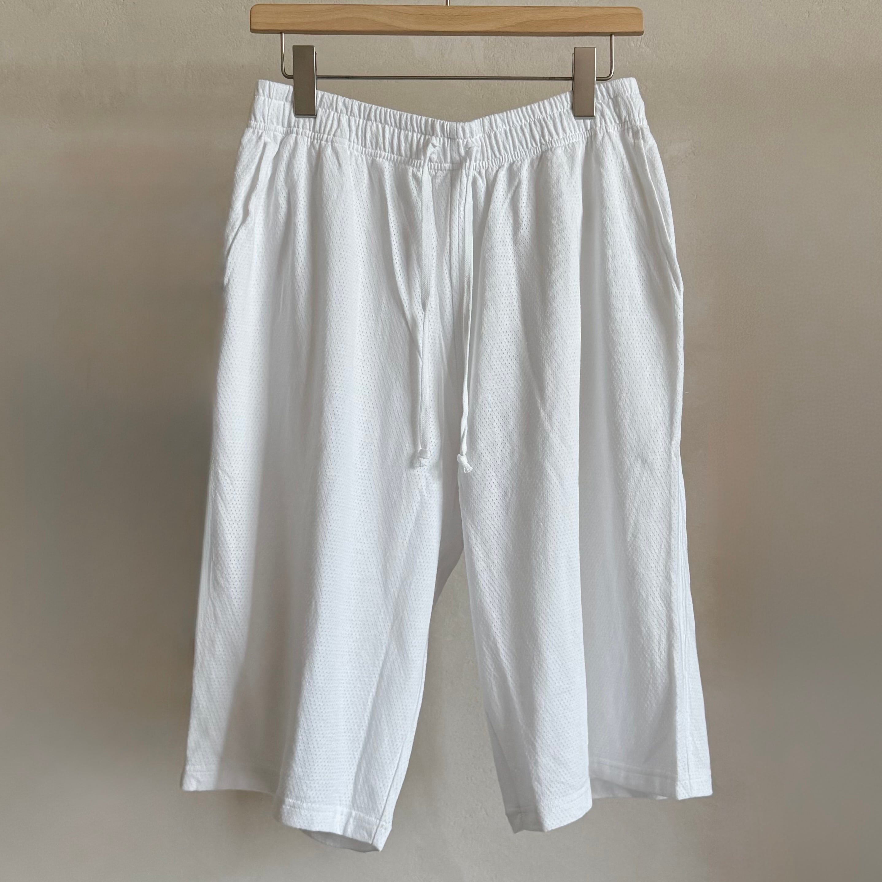 COMOLI ｜コットン メッシュ ショーツ | HJ GALLERY