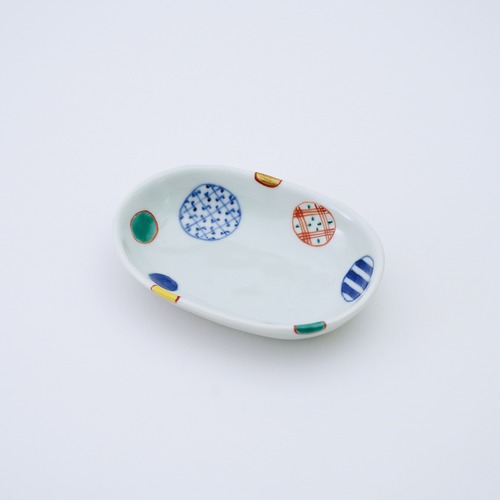 染錦地紋丸紋小判皿（小）