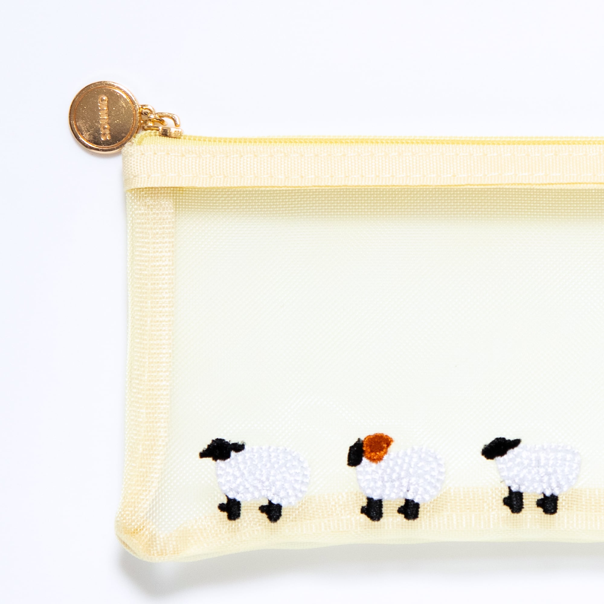 annas刺繍文具】刺繍メッシュペンポーチ｜ヒツジ | Net store アンナと