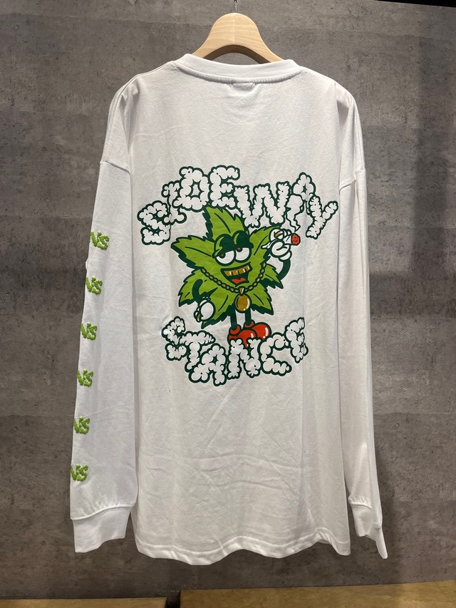 【ホワイト】leaf backprintロンtee