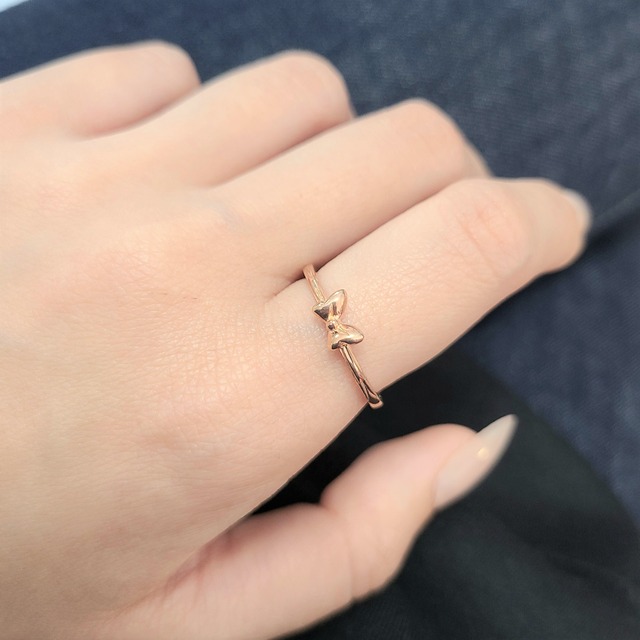 ぷっくりがかわいい?リボンのリング ピンクゴールド《送料無料》