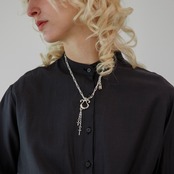 RHYTHMIC HORSESHOE LARGE with CROSSES 4C #1 NECKLACE / リズミックホースシュー・L ウィズ クロス 4C #1 ネックレス