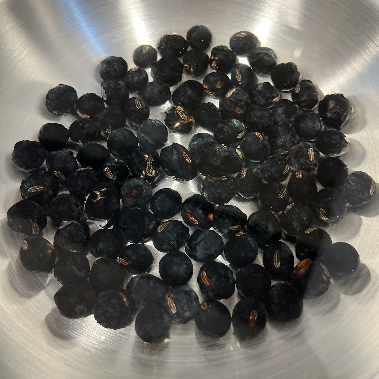 【２０２５年新豆入荷】兵庫産 丹波大黒豆２００グラム（おせち・黒豆煮のレシピ付き）