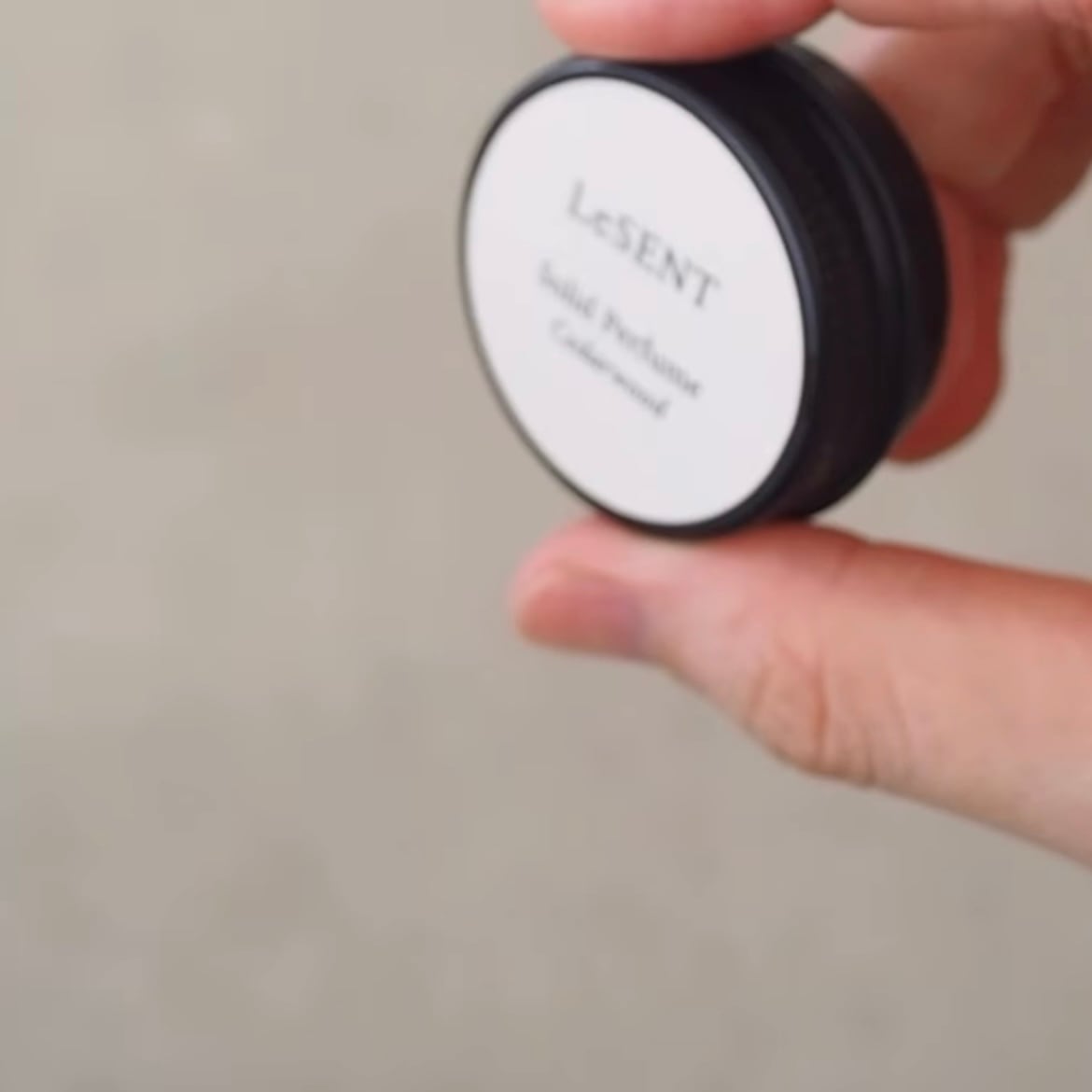 ミルの練り香水 Amazon | BLACK JAPAN 【医師推奨】練り香水 メンズ フェロモン