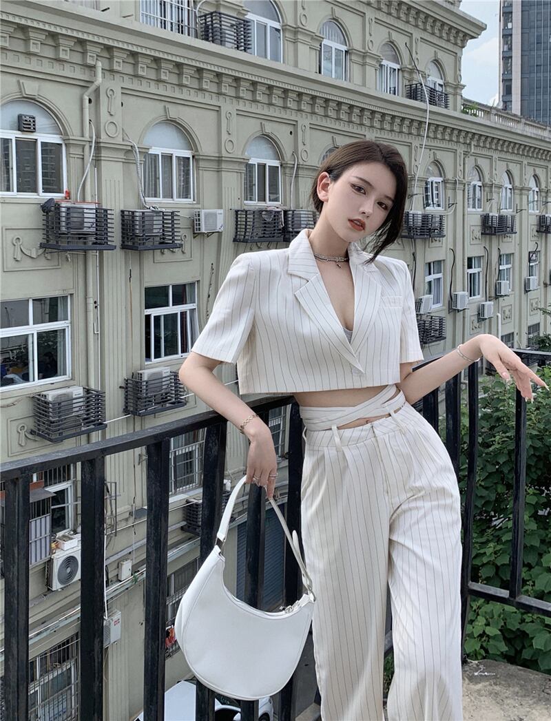 ジャケット ショートストライプホワイトルーズサマースタイル ストリート 夏物 ブラックストロベリース14514192842