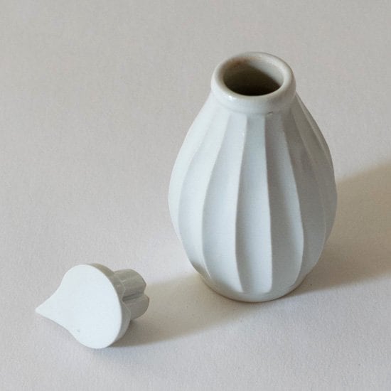 大江憲一 白磁醤油差し_1 | VIVAHDE
