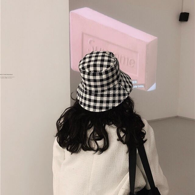 apyuちゃん着用】リバーシブルギンガムチェックバゲットハット | ROSE AURA