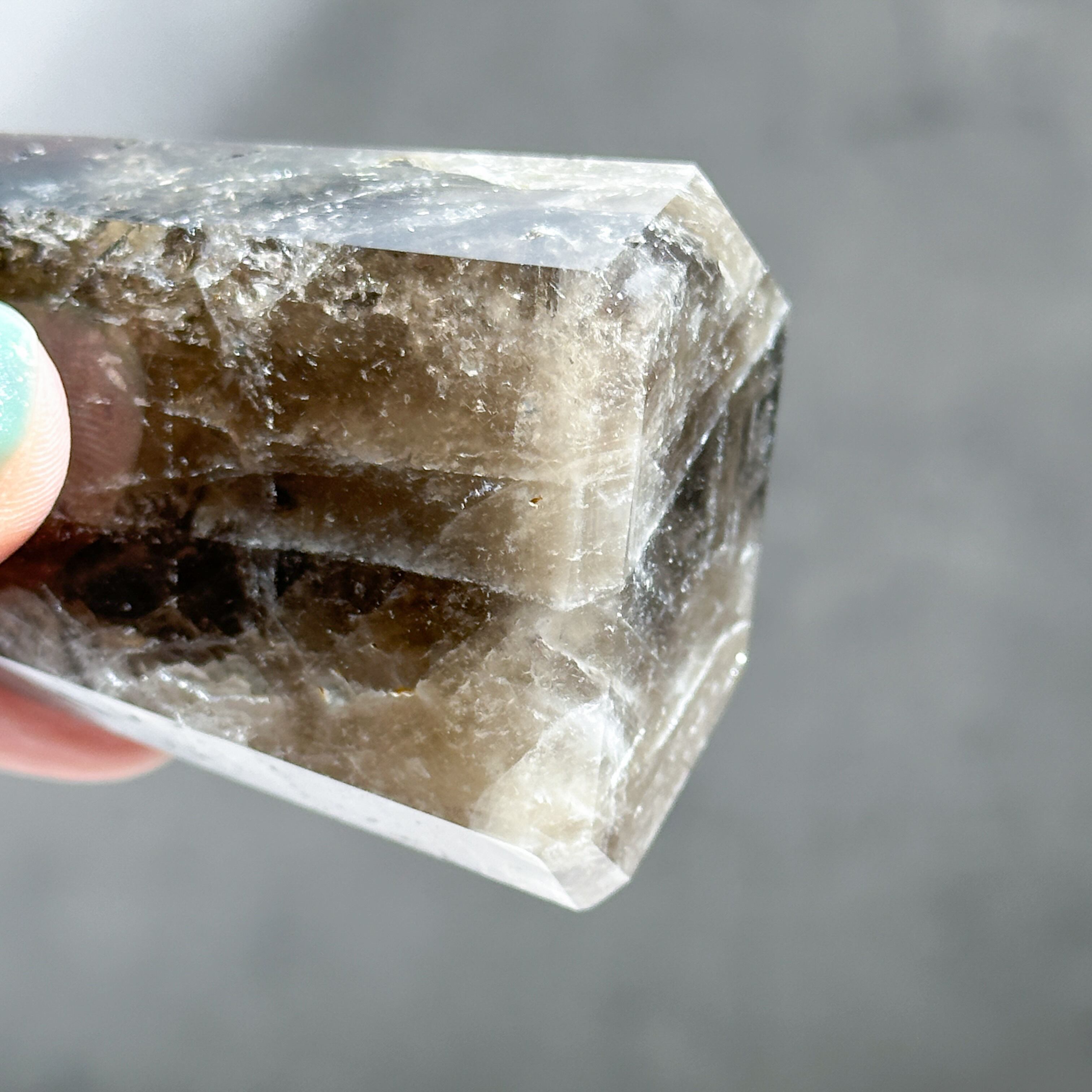 虹◎ミナスジェライス産エレスチャルクォーツ タワー32◇ Elestial