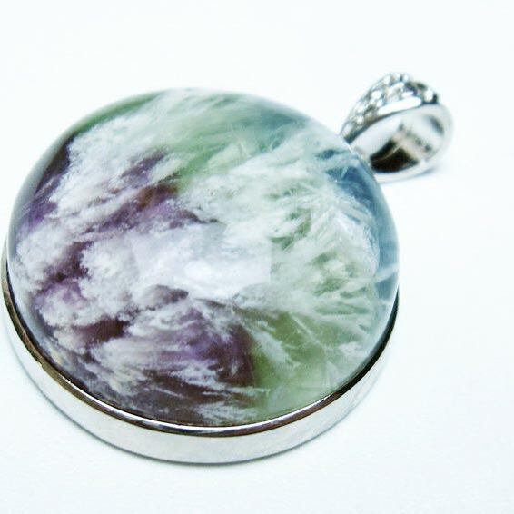 エンジェルフェザー フローライト ペンダント 一点物 メール便可 [M便 1/20] 112-12065