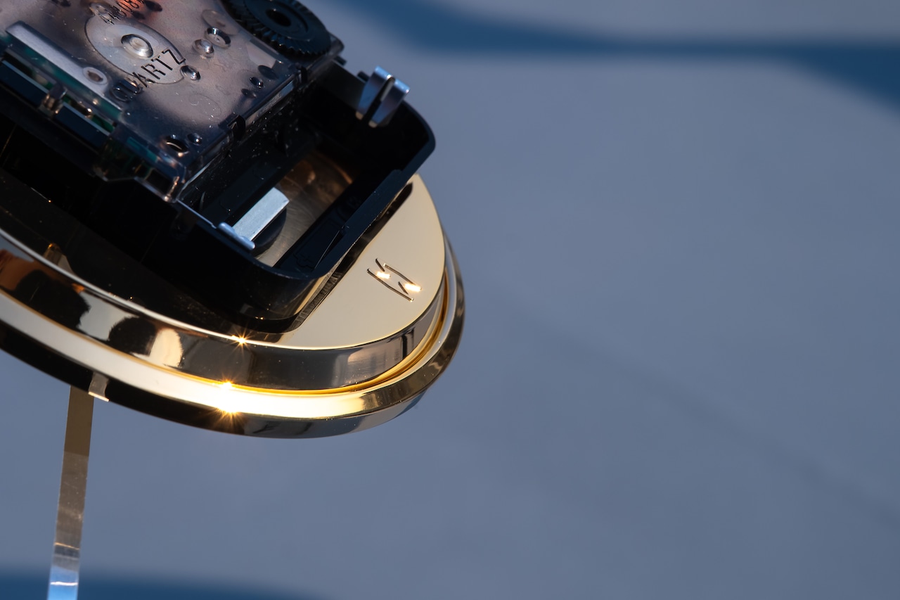 ひかりを楽しむ掛け時計90 /「陽光」