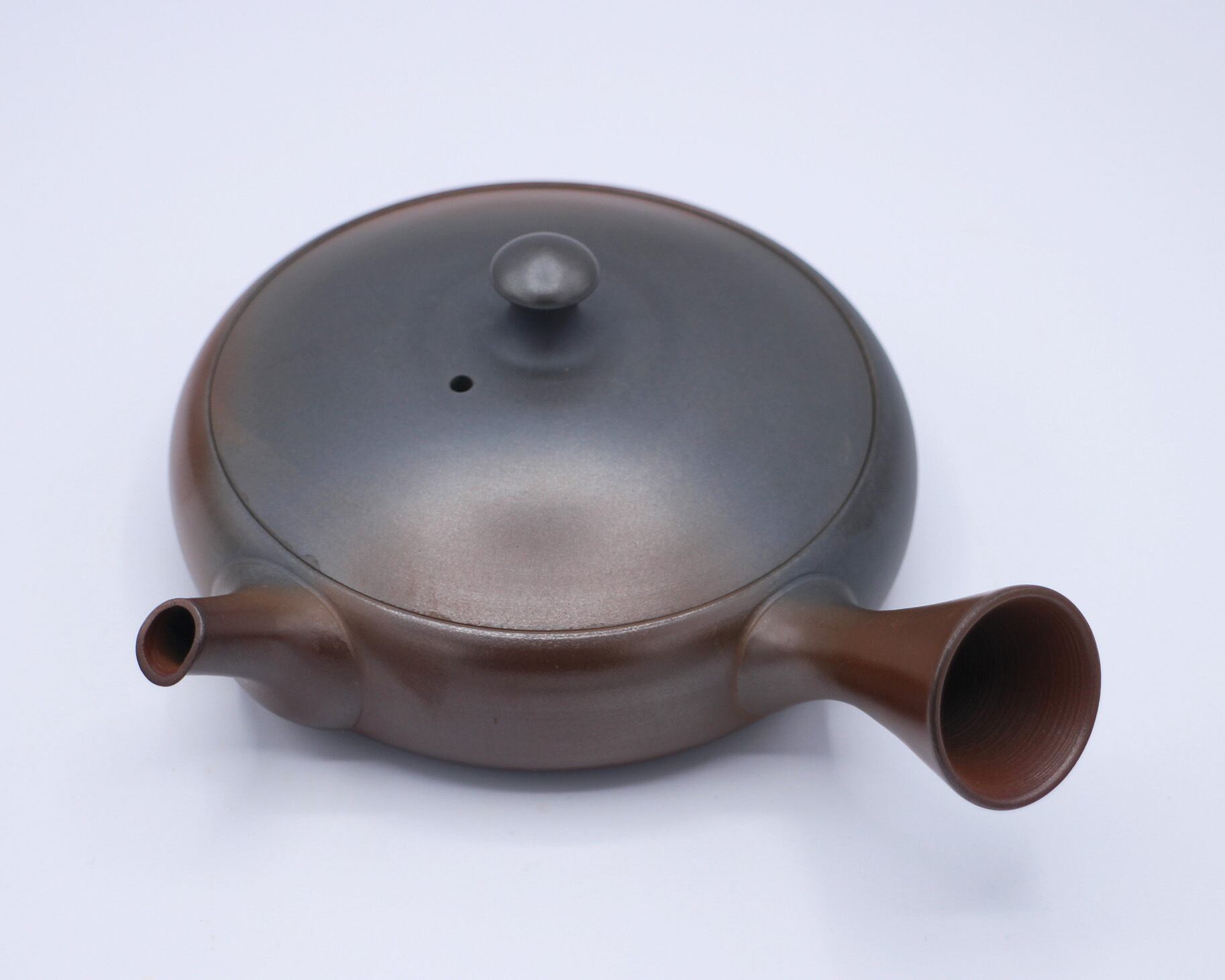 常滑焼急須作家 山田勇太郎 窯変平型急須（黒泥） | Pay ID