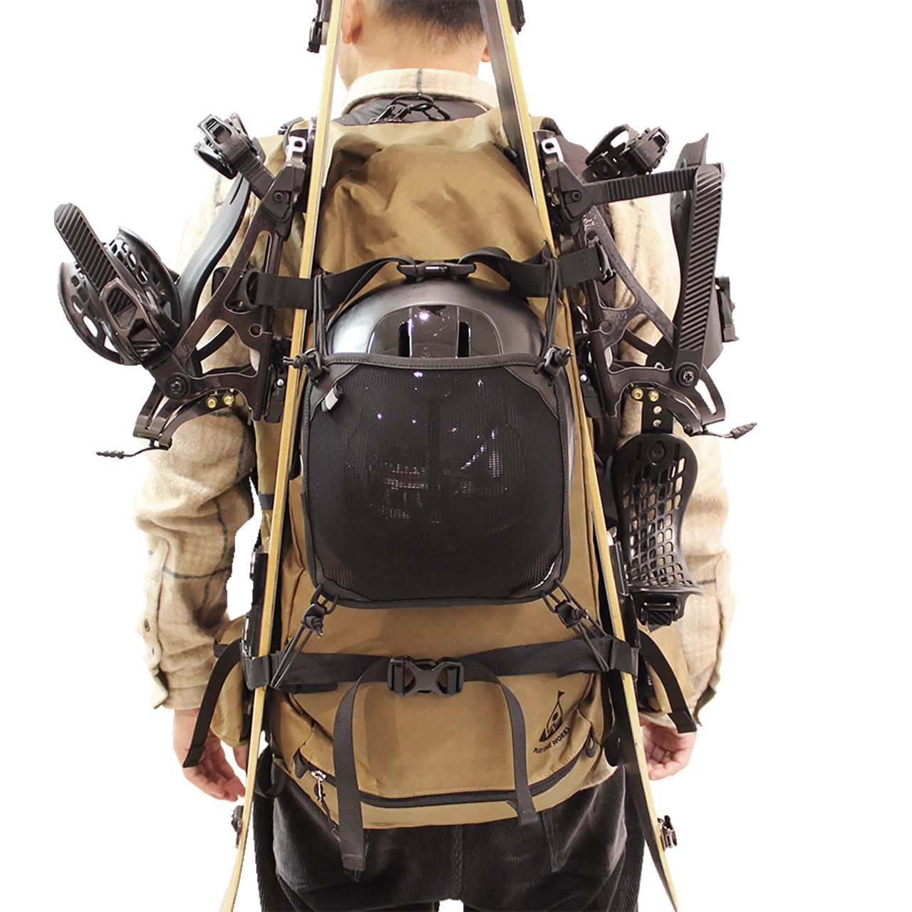 PLUS ONE WORKS HELMET HOLDER | WORKROWN UNIFORM