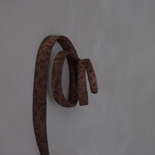 Iron object