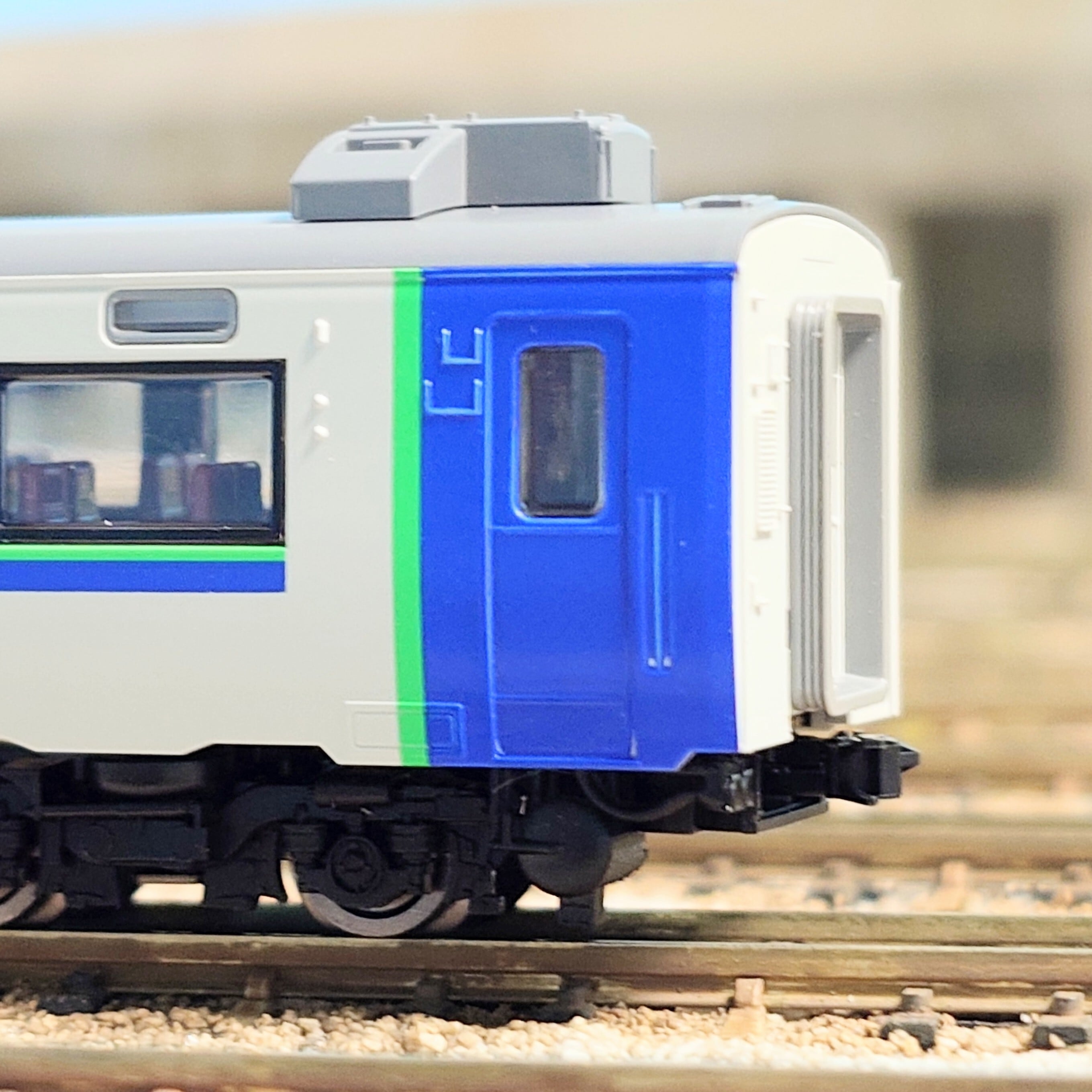 TOMIX 225系/227系」用トイレタンク、車端部床下機器4両まで | PAY ID
