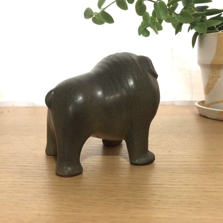 リサラーソン ラーソン ケンネル ブルドッグ Kennel Bulldog グレー