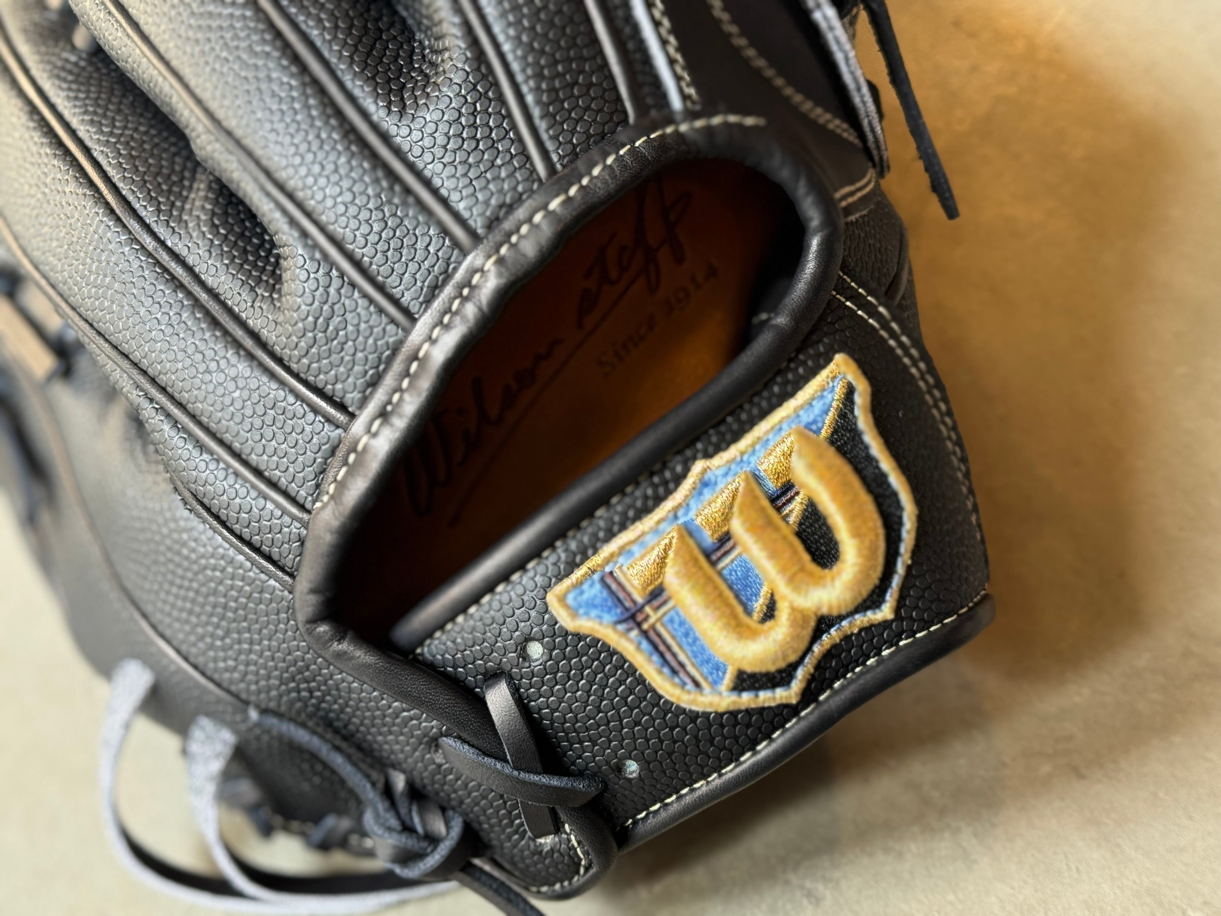 2025Limited model【Wilson】硬式用グローブ 50型 ［Wilson中村氏