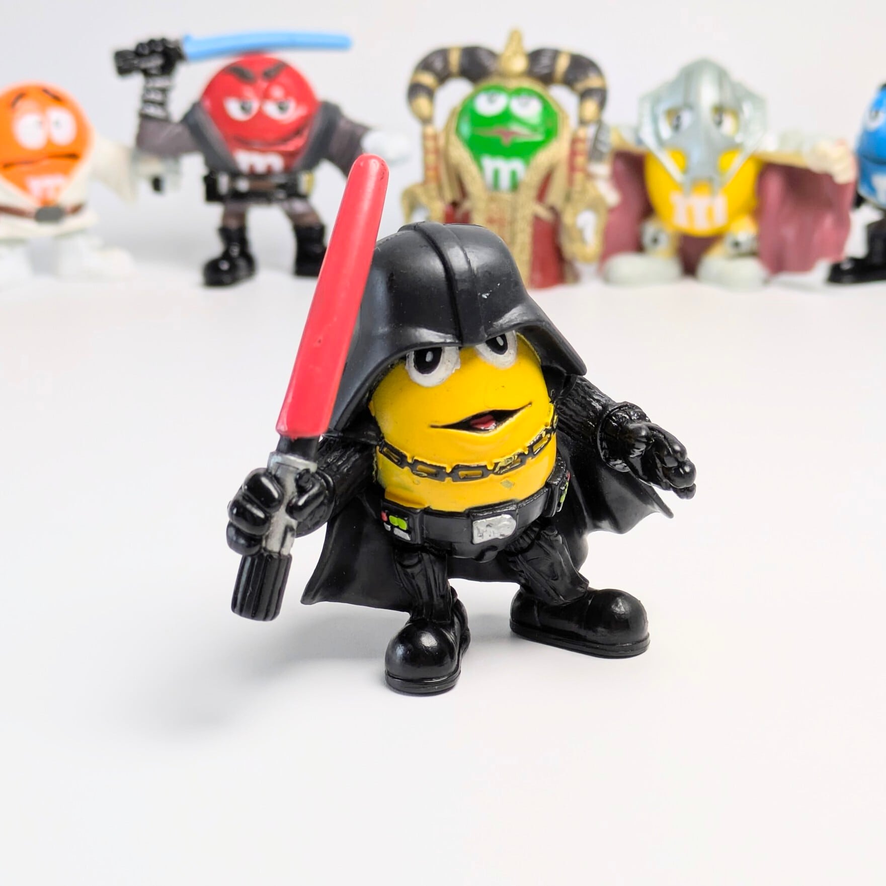 ☆ VINTAGE2005 ☆送料無料！【 STARWARS & m&m's】 PVCフィギュア 8P