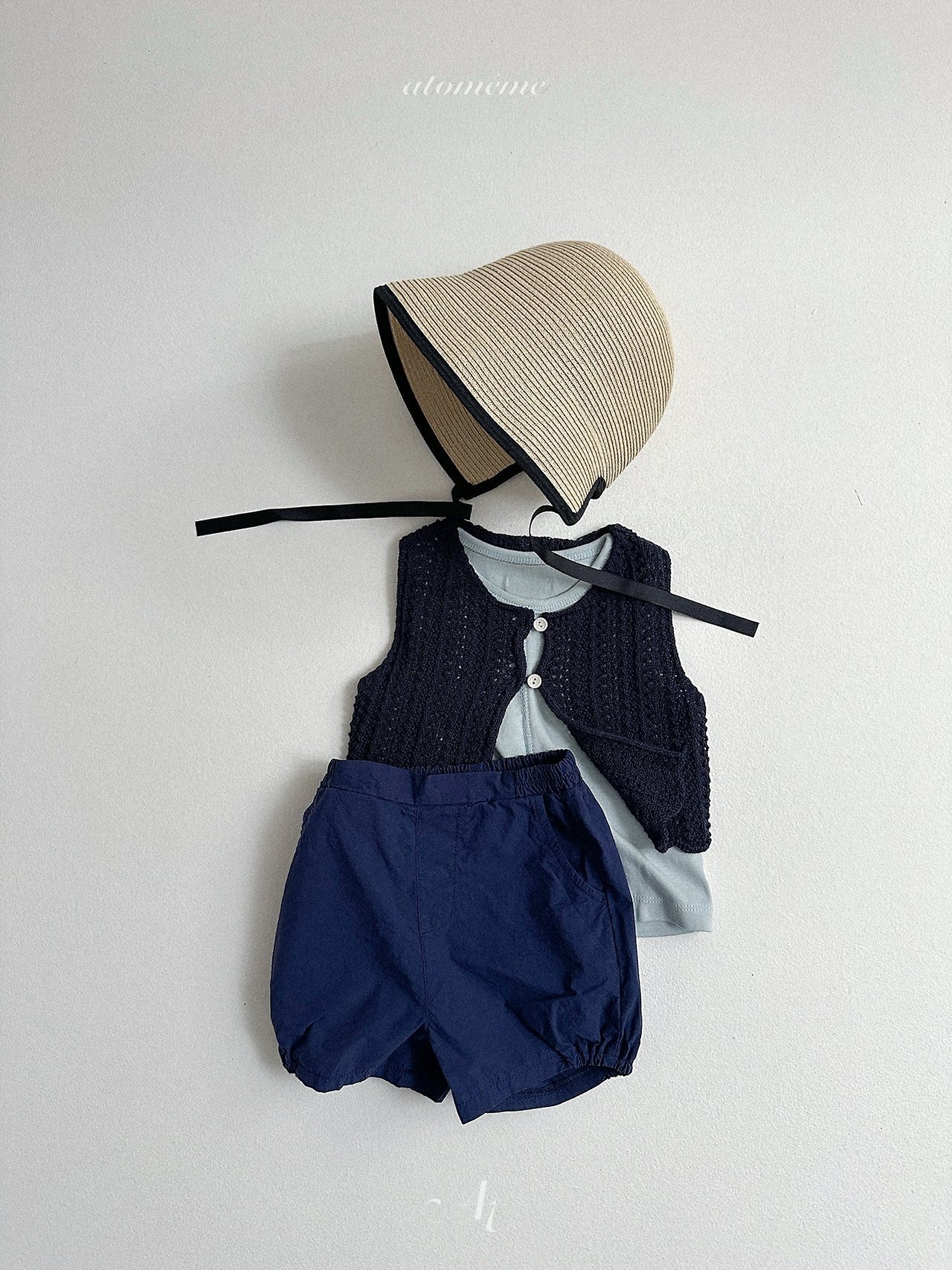 [atomeme] Eden Sleeveless Tee / [아토메메] 이든나시티