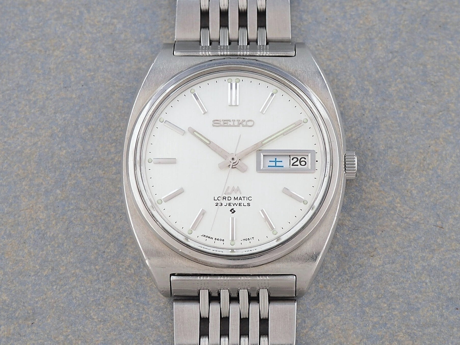 SEIKO | L o'clock