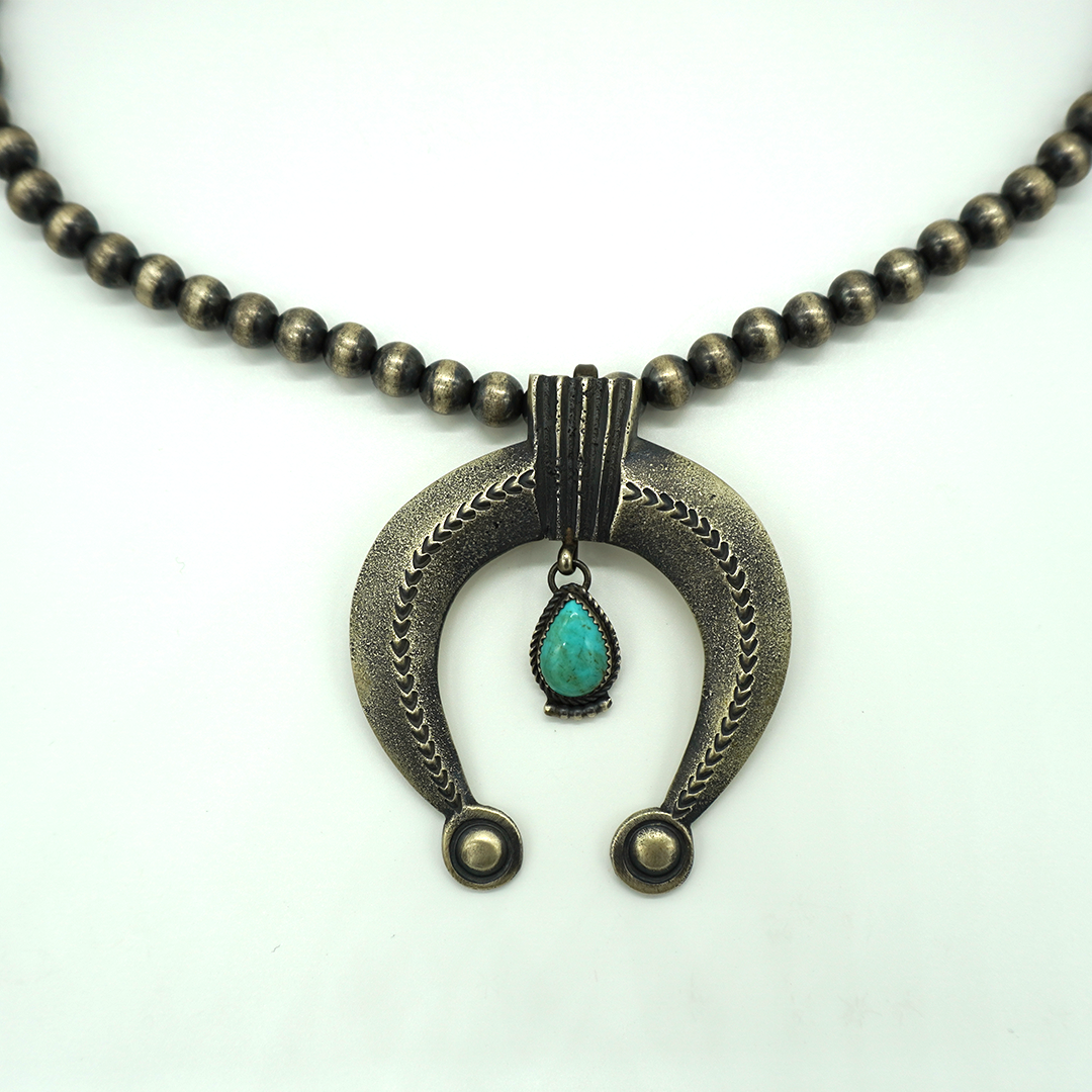 信憑 INDIAN JEWELRYインディアンジュエリーナジャナバホシルバー