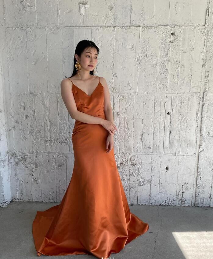 パーティードレス テラコッタ色 キャミソール ソフトマーメイドライン  