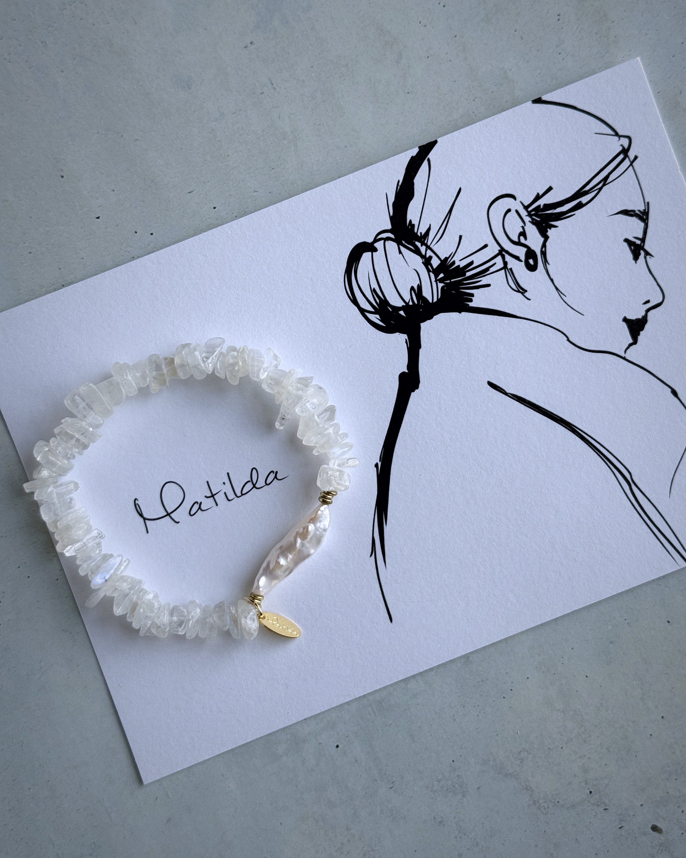 one color bracelet(淡水パール×ブルームーンストーン)