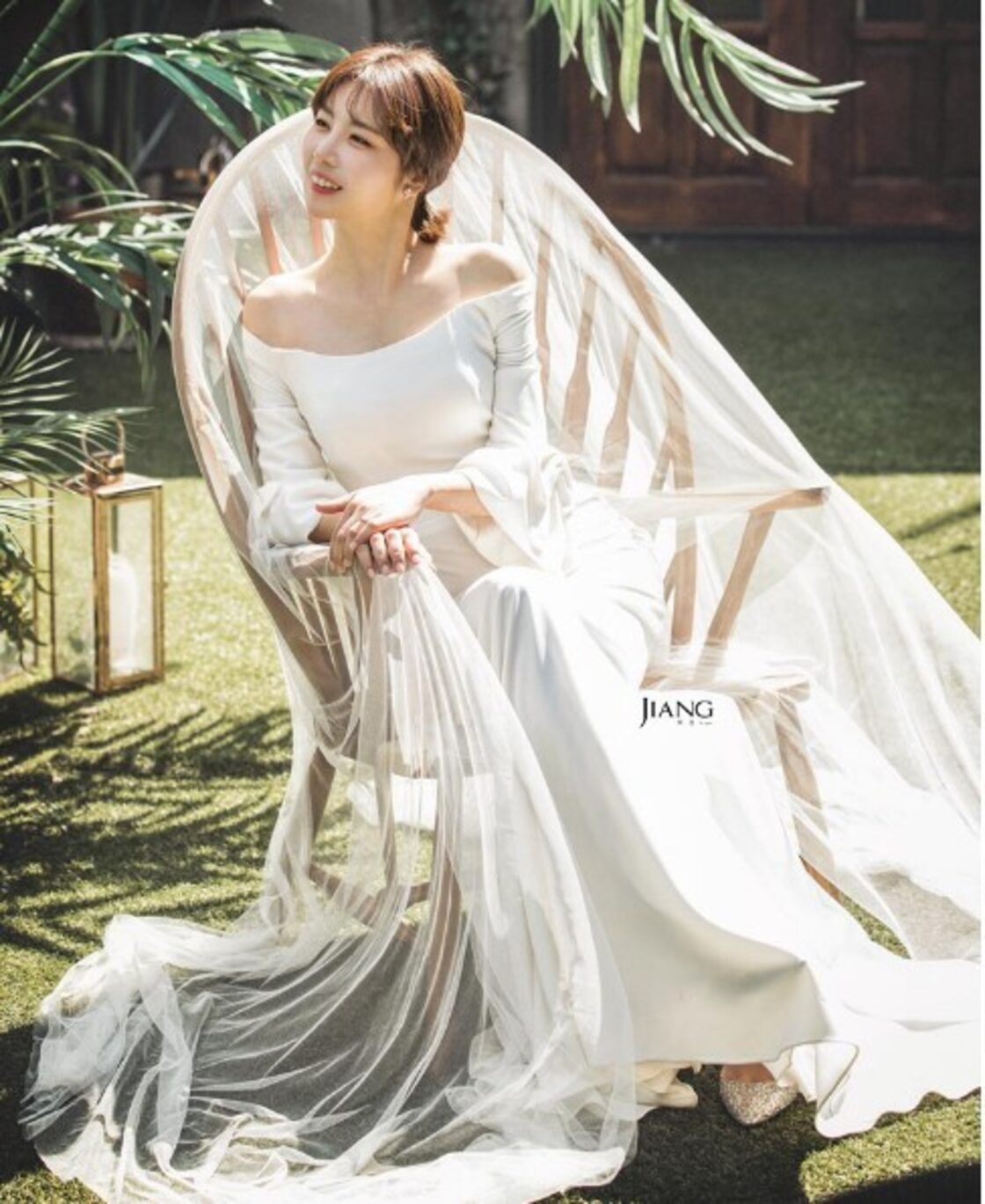 美品！ ウエディングドレス マーメイドライン ミニトレーン/短トレーン  