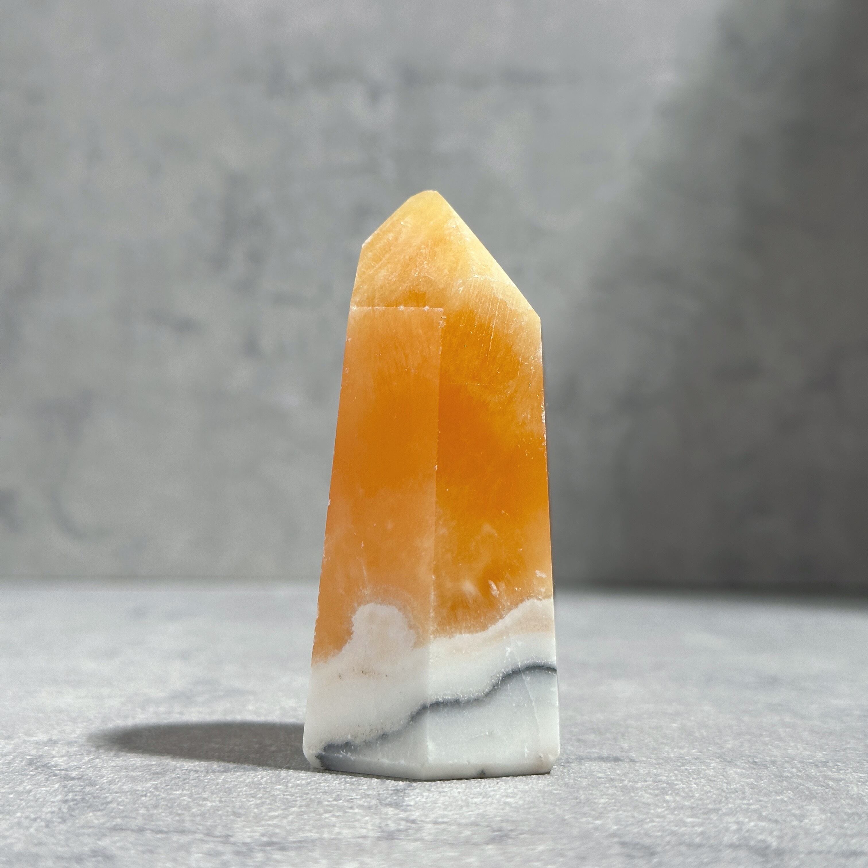 オレンジカルサイト タワー型23◇ Orange Calcite ◇天然石・鉱物
