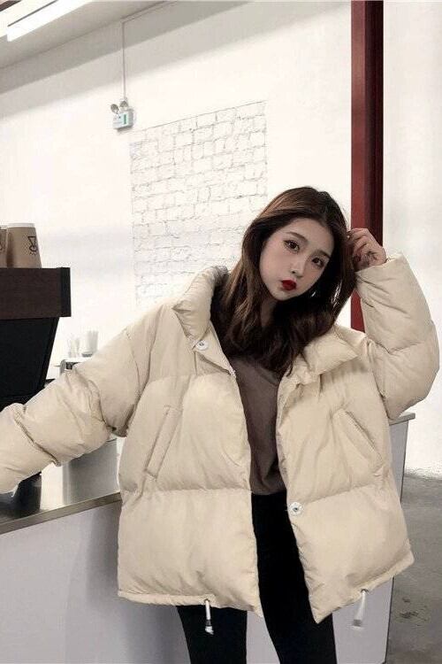 2020冬の綿の服の女性の短いタイプの韓国版の修身の羽毛の大きいサイズ 