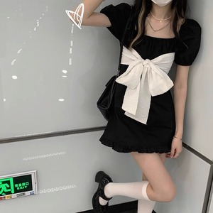 front white big ribbon short dress