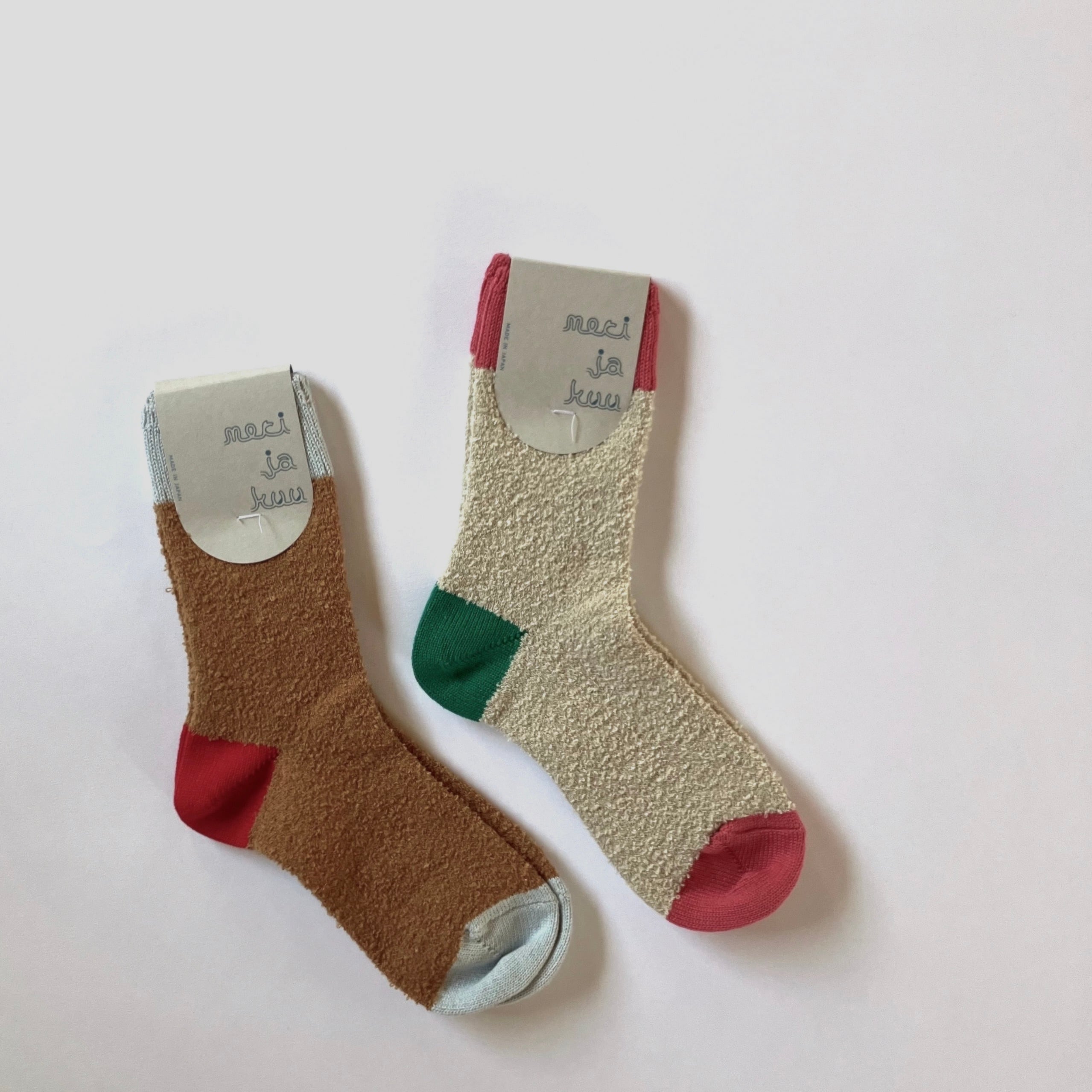 meri ja kuu / balloon bicolor socks