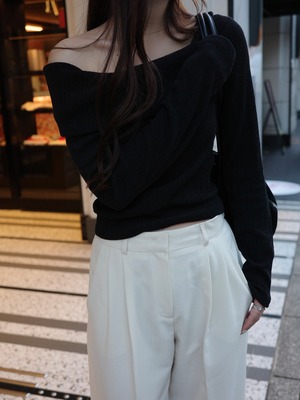 One shoulder knit / black(12月上旬頃お届け予定)