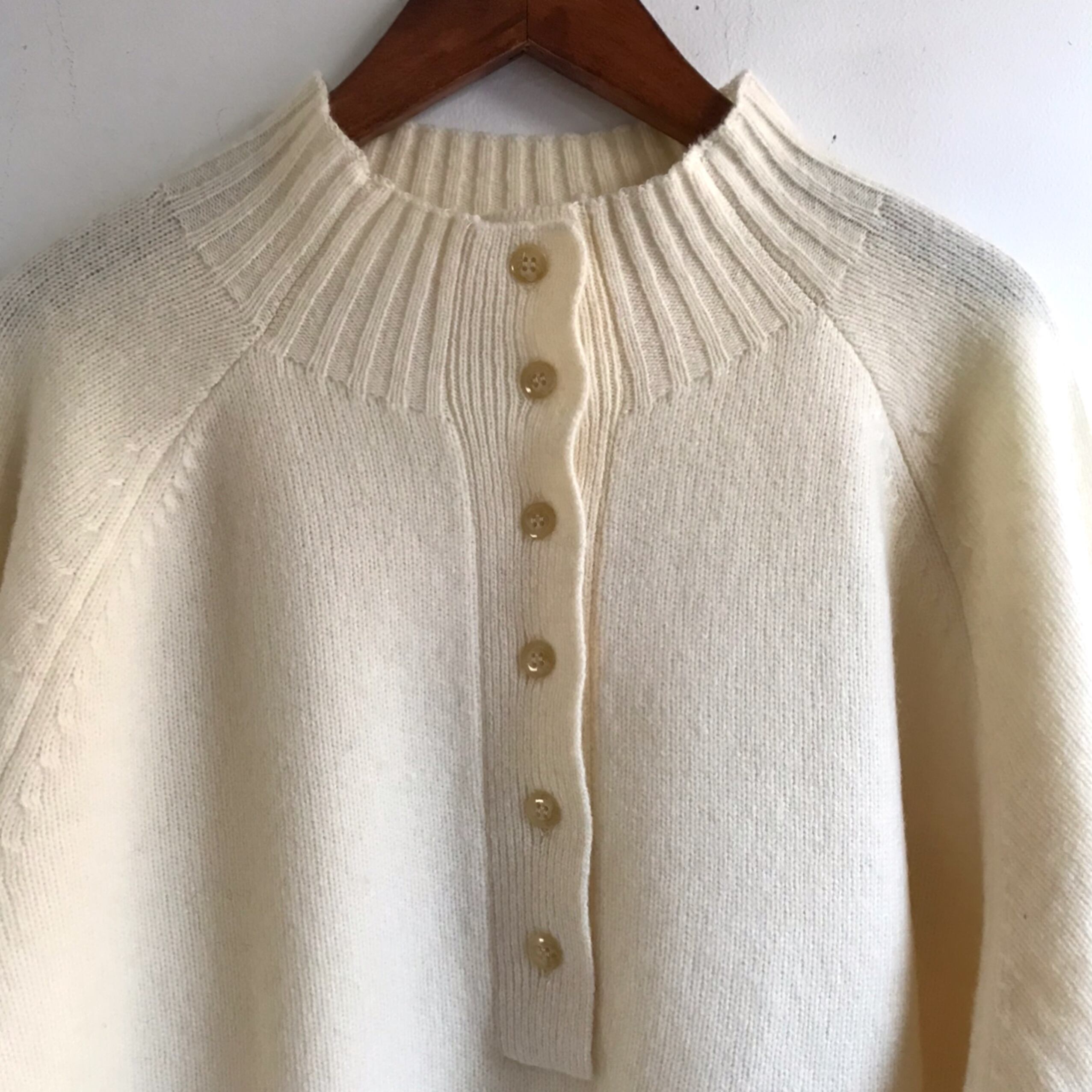 YARRA 】ハイネックニットプルオーバー アイボリー 1552-276 上質